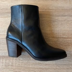 Lucky Brand Rylah bootie, size 6.5